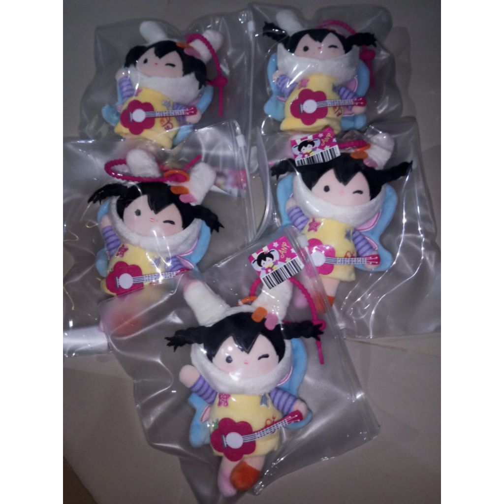 DOLL KEYCHAIN ANY V2 GMMTV