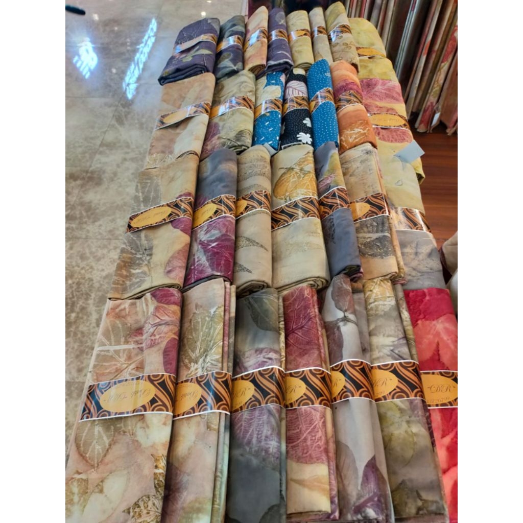 Kain Batik Ecoprint Alami Handmade Premium Motif Daun - Ecoprint DR Jogja

