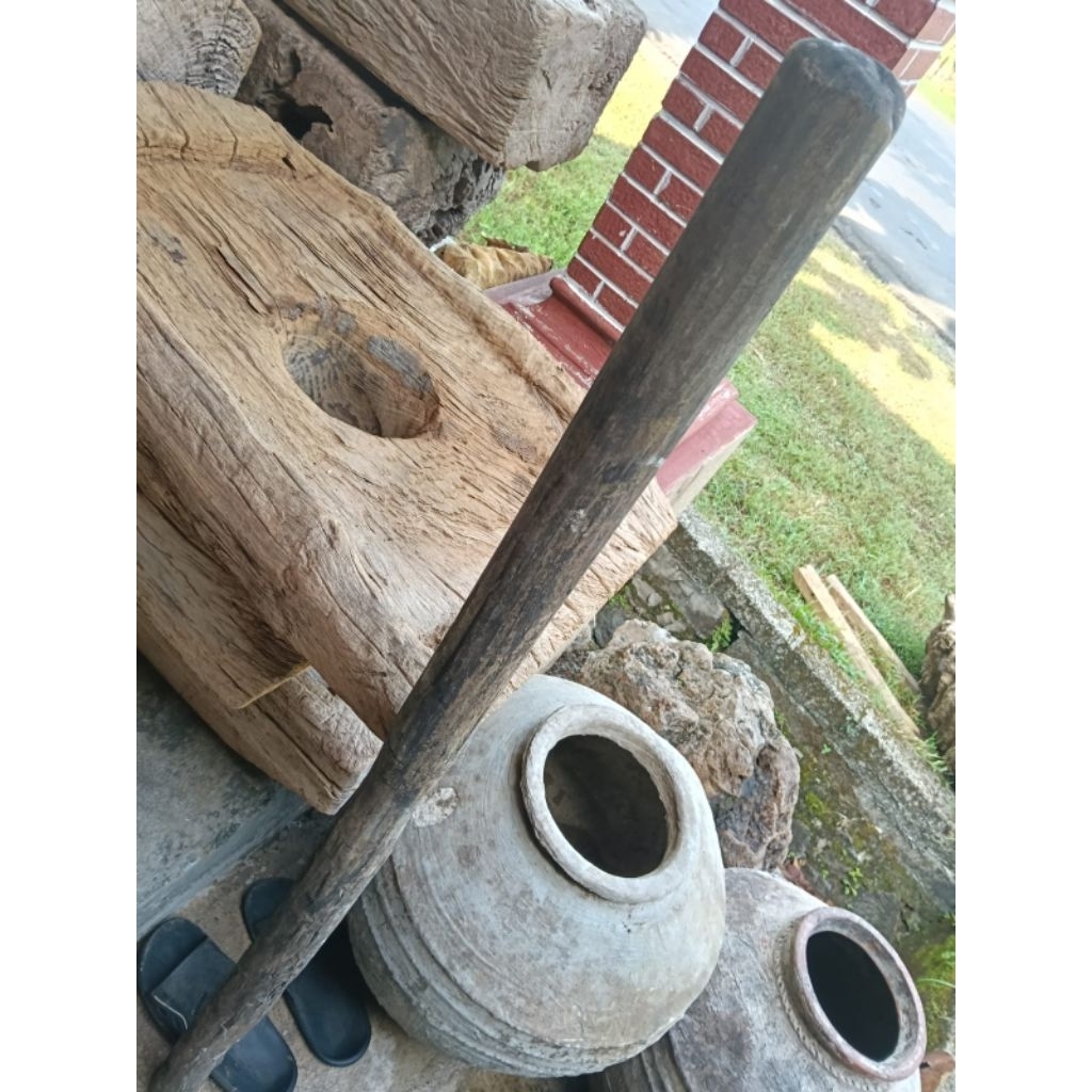 alu lawas pasangan lesung lumpang kayu jati kuno