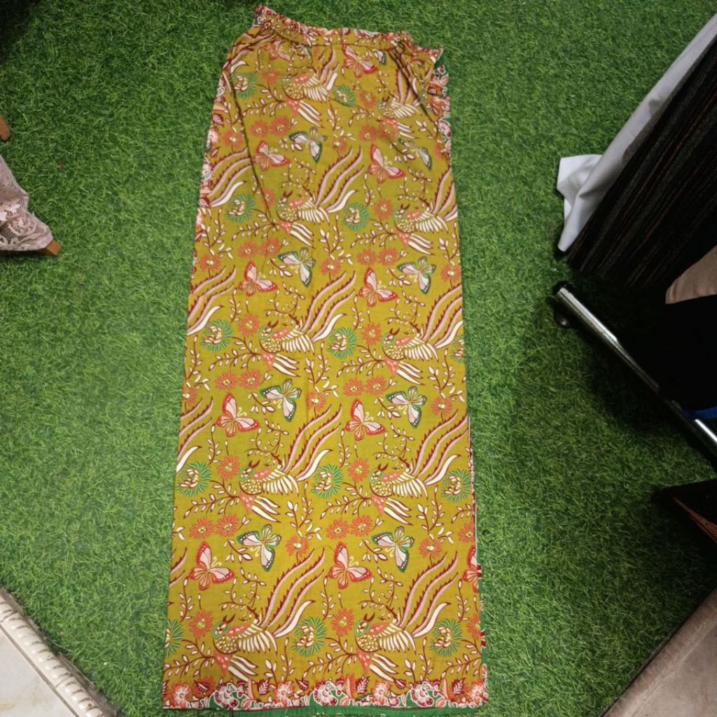Preloved Rok Batik