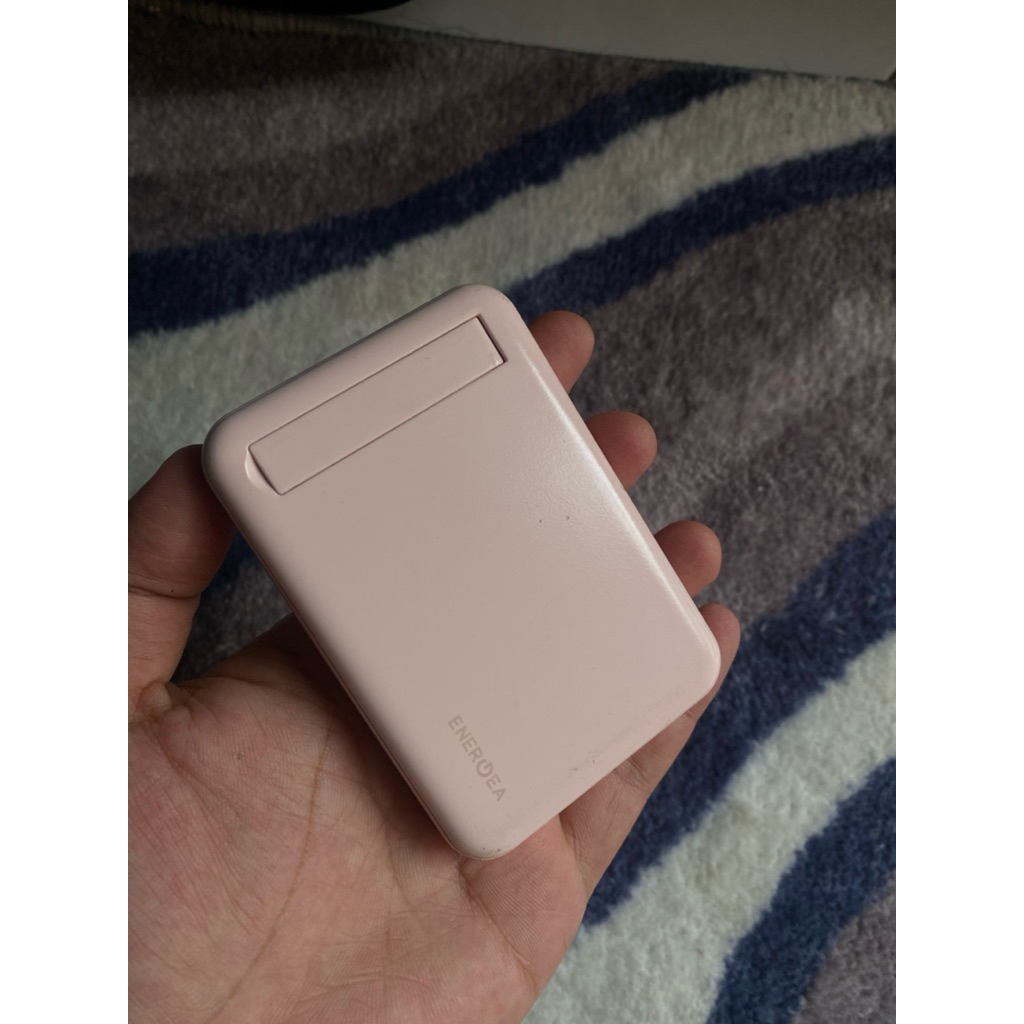 ENERGEA POWERBANK / MAGSAFE