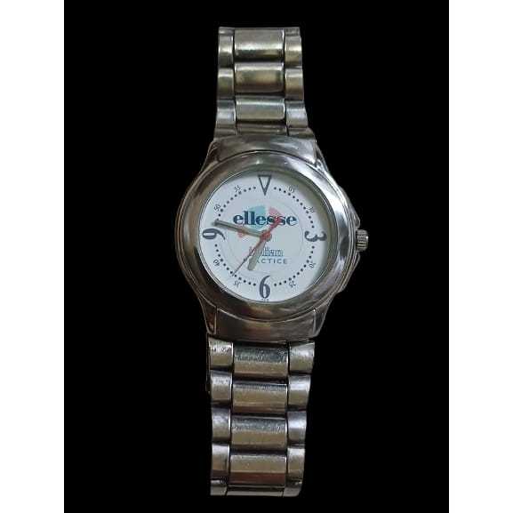 Jam Ellesse Quartz mati mesin buat bahan