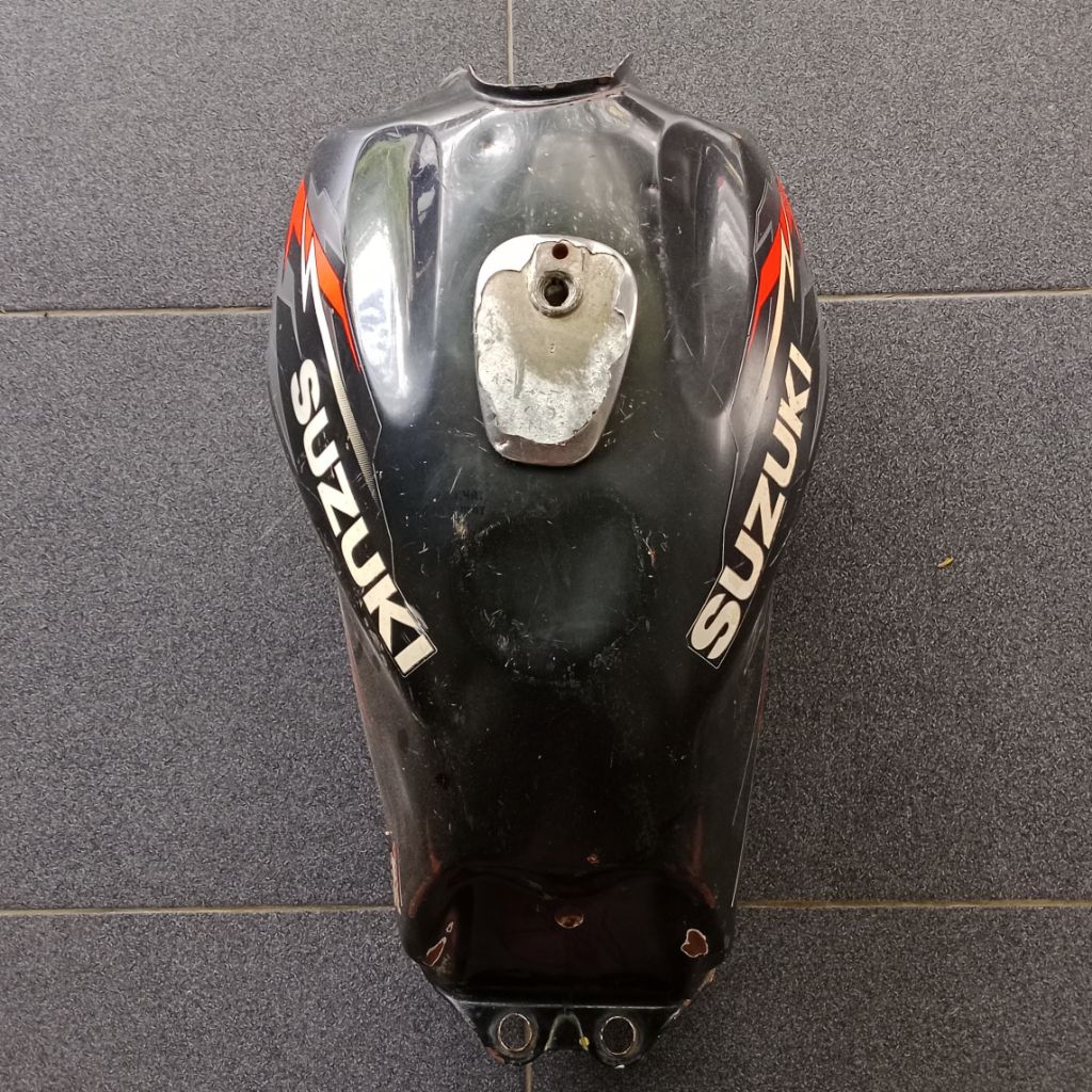 tangki bahan bakar sepeda motor suzuki thunder 125 ori