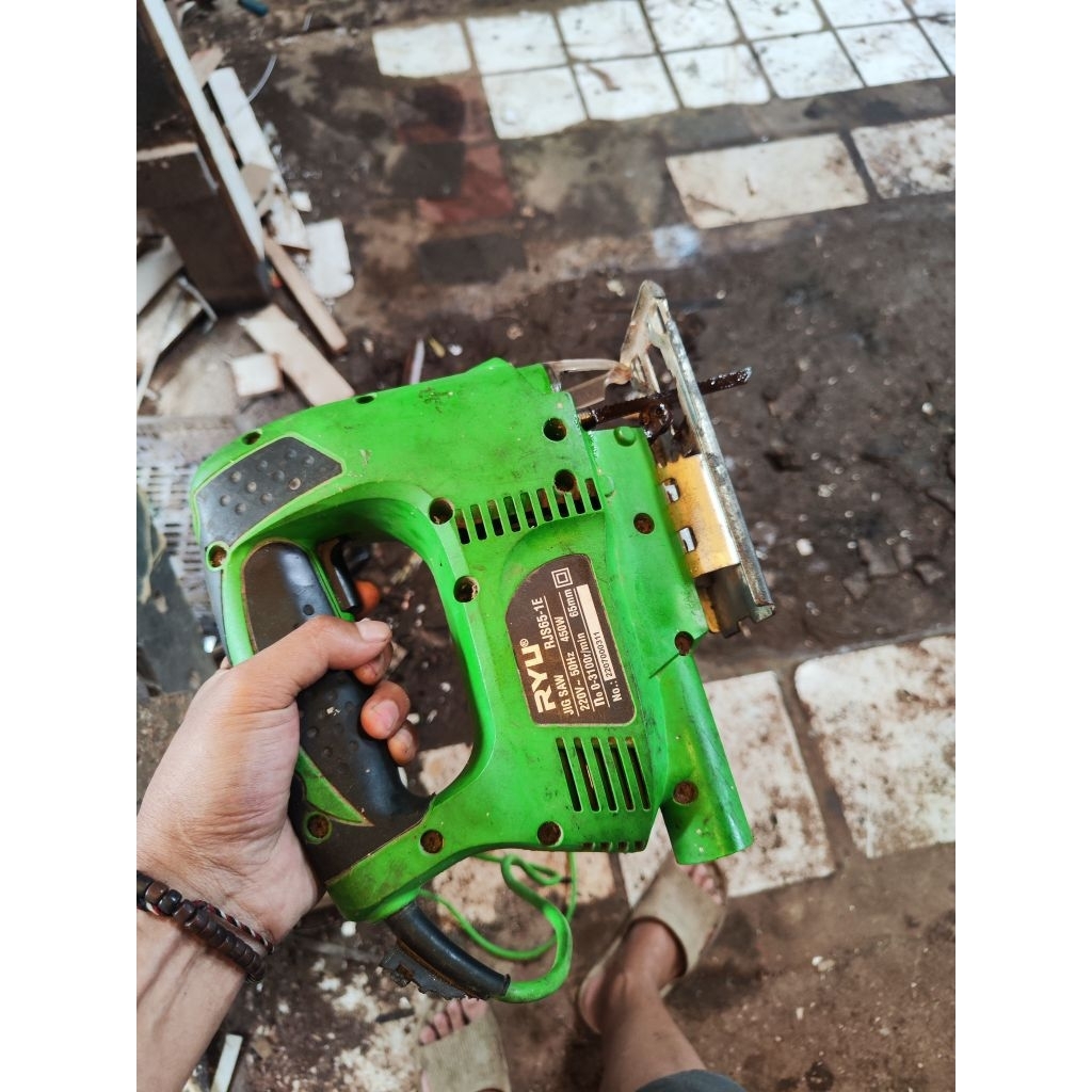 GERGAJI MESIN GERGAJI JIGSAW RYU ALAT POTONG KAYU