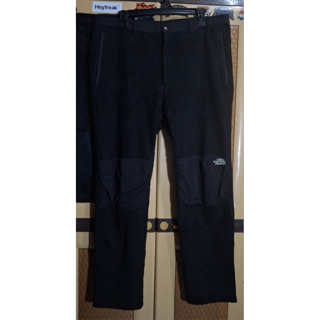 Outdoor Pants / Celana Oudoor The North Face ( TNF ) Windstopper - Bekas Second