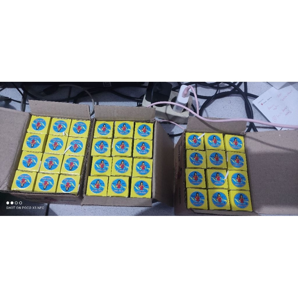 NONA MAS MINYAK GOSOK KEMASAN 1 DUS 12 BOTOL PER 35ml original dari flores 100% original