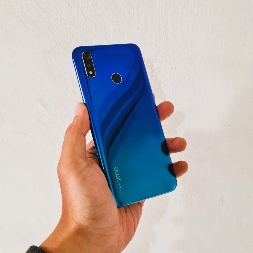 Realme 3 RAM 3/32 GB Minus Layar HP Blank Gelap Mesin Getar Nyala Kadang Cuma Mentok Logo Realme Saj