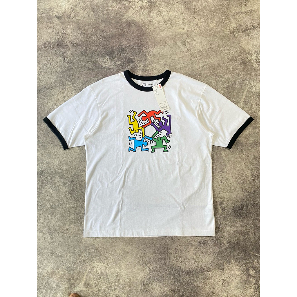 kaos uniqlo x keith haring pop art tee original