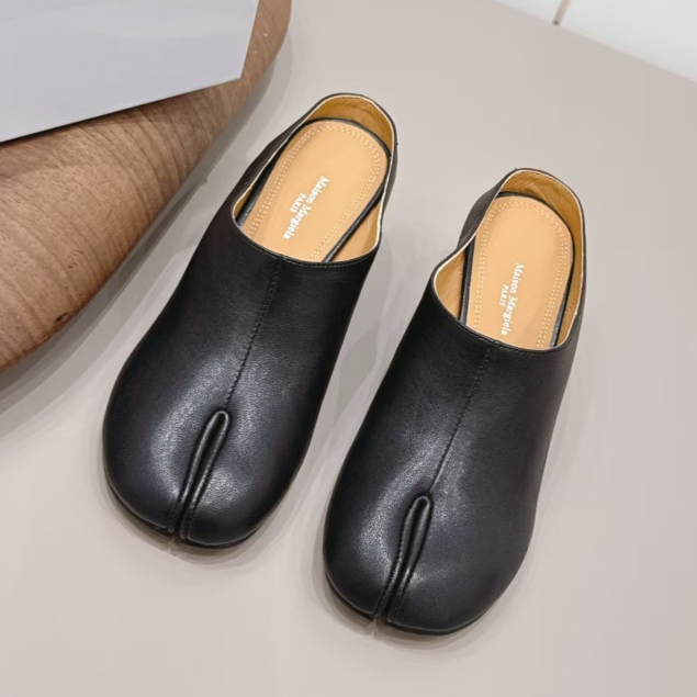 [Pre order] Women's shoes Maison Margiela MM6 Tabi sheepskin split toe one foot M ü ller shoes leath