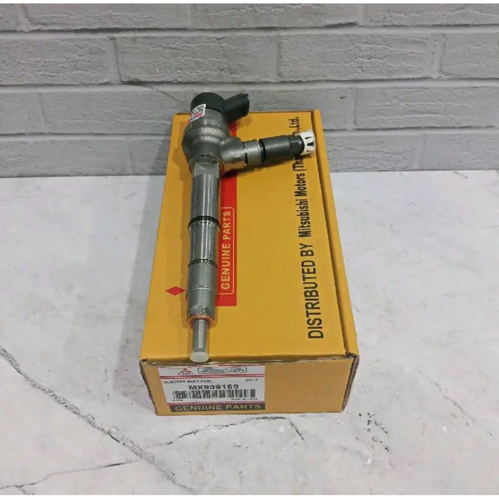 Injector Nozzle Assy Canter Euro 4 Original