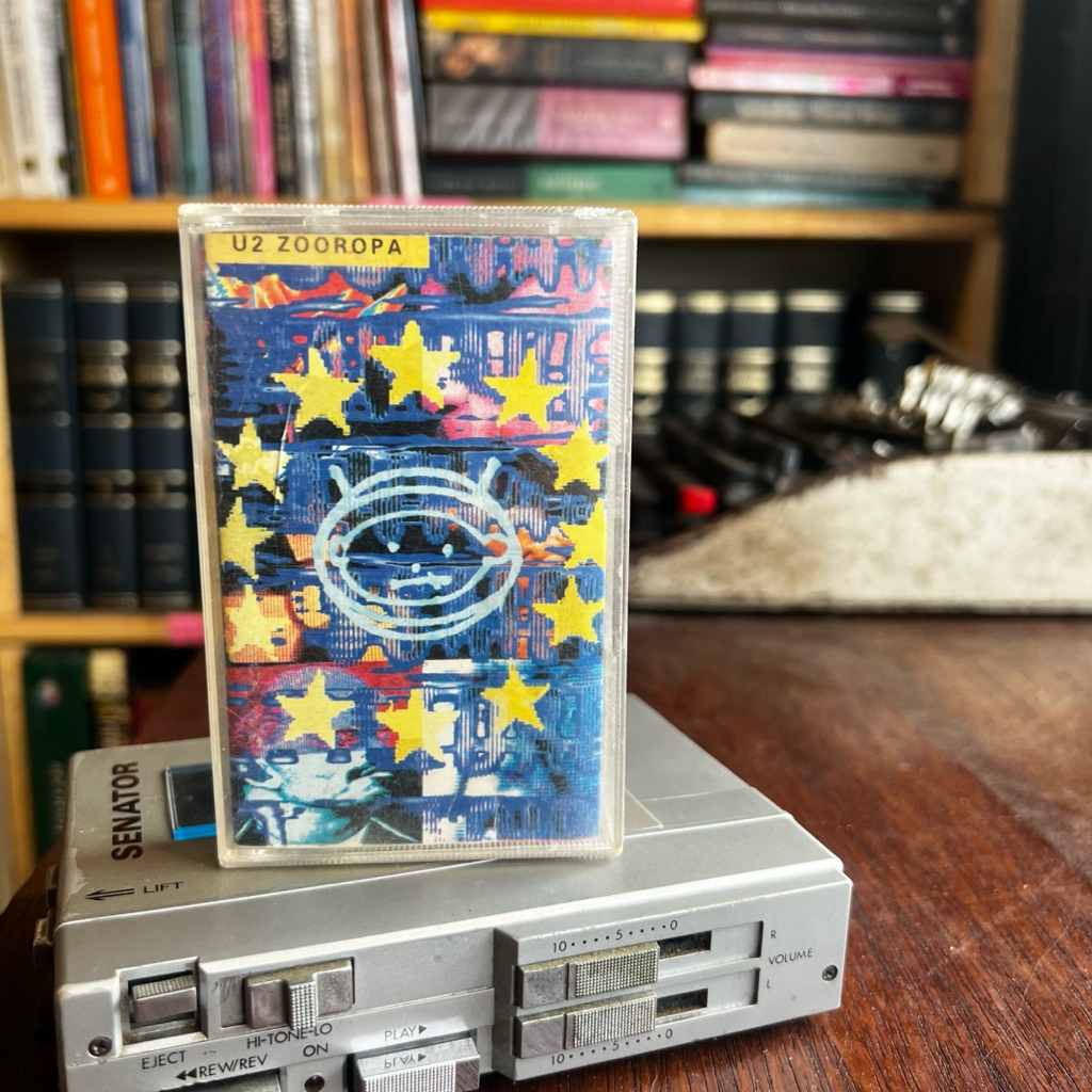 Kaset Pita U2 Zooropa