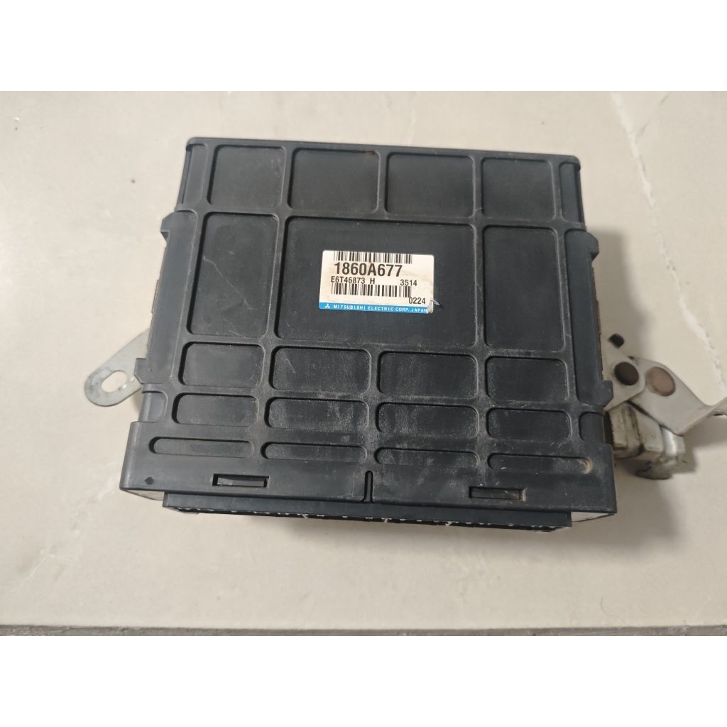 ECU Engine Control Unit Mitsubishi Colt T120ss Injeksi Ecu Ss 1860A677 Asli Original