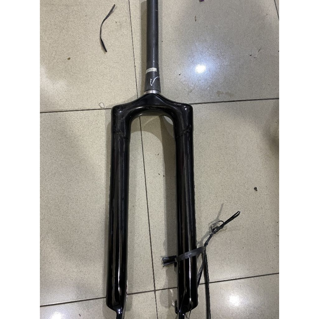 FORK RIGID CARBON ULTIMATE 26 27.5 29
