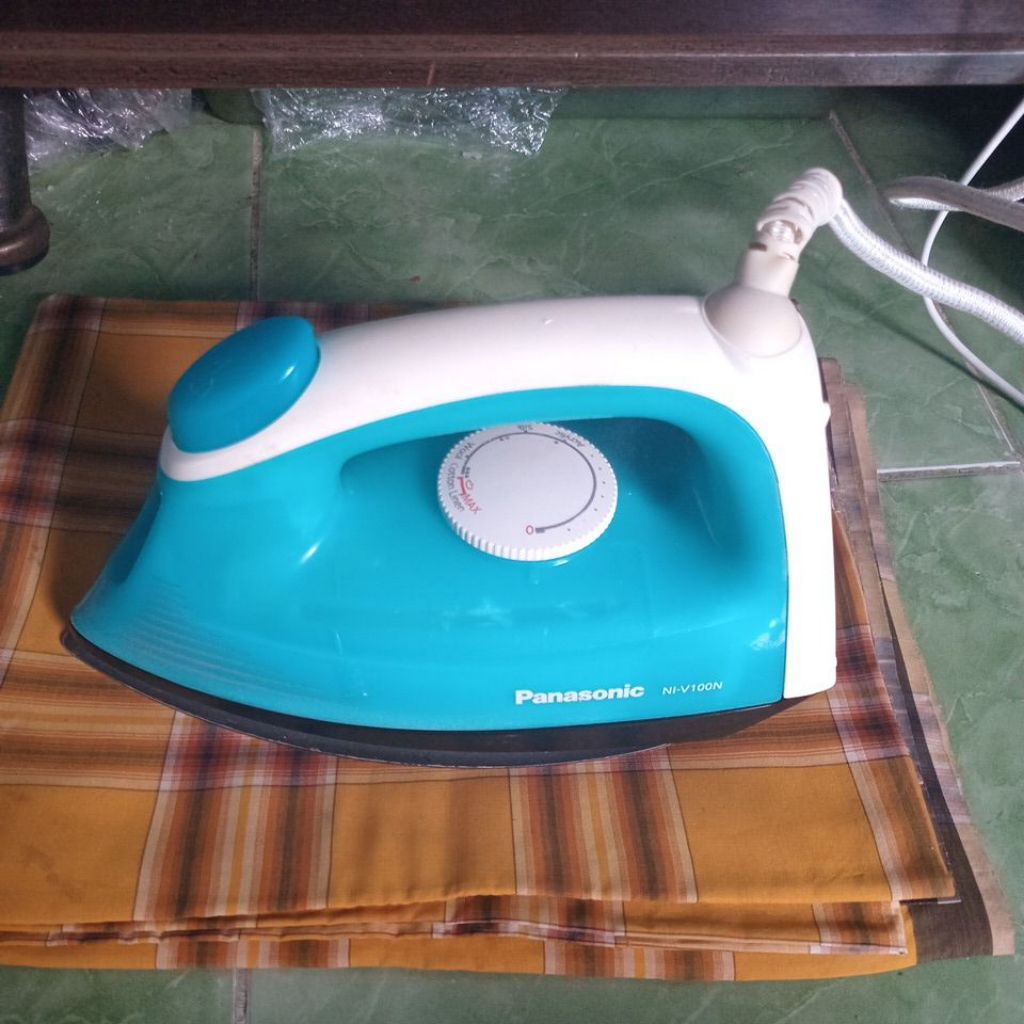 setrika panasonic uap bekas ori