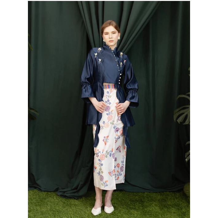 LACE LAB - JALEELA - LENARA TOP (TOP ONLY) - (SKIRT NOT INCLUDED) (KEBAYA KONDANGAN / MODERN / LAMAR