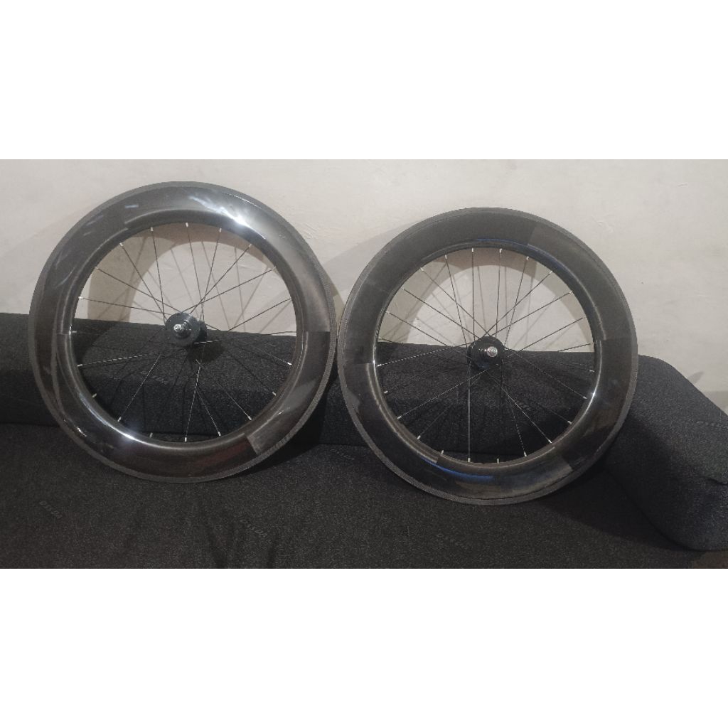 Wheelset Fixie 700c carbon 20/24 hole profil 80mm doltrap