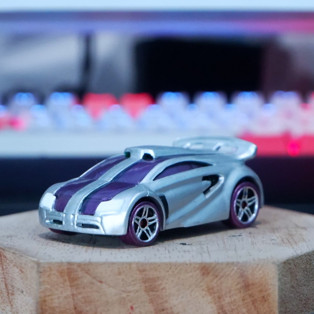 Hot Wheels Technetium Silencerz (Custom Acceleracers), Bekas, Loose, Preloved