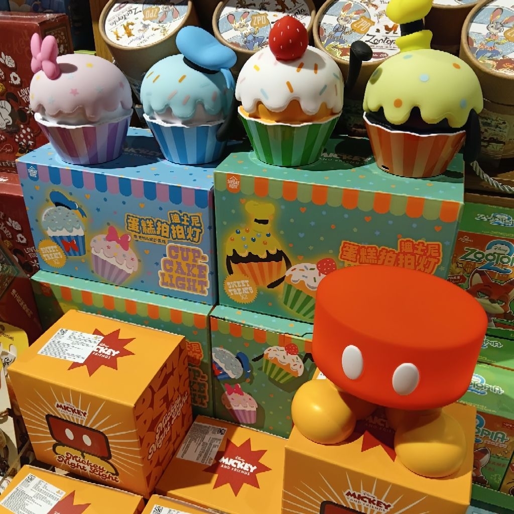Lampu Kamar Cupcake Disney Mickey Daisy Donald Duck Goofy
