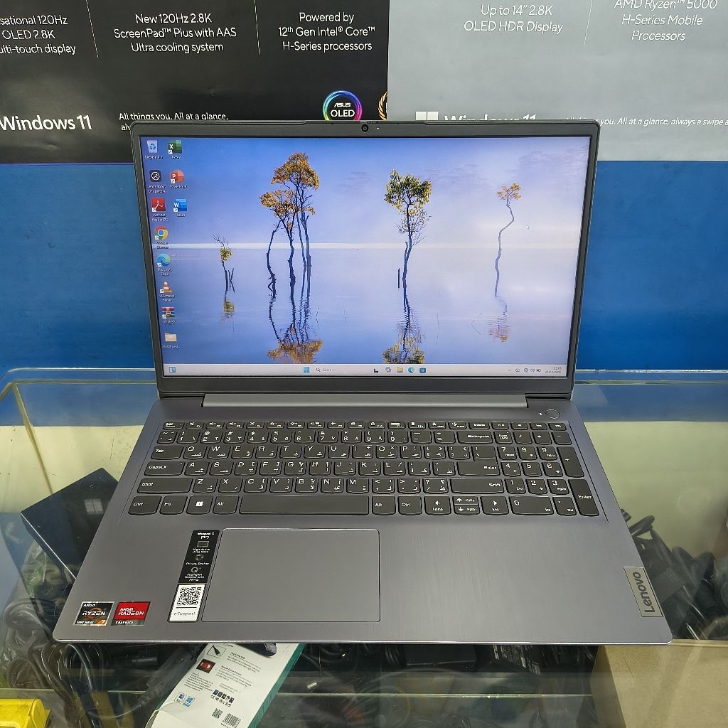 Lenovo Ideapad Slim 3 15ACL6 Ryzen 5-5700U Ram-8GB SSD-512GB 15inchi