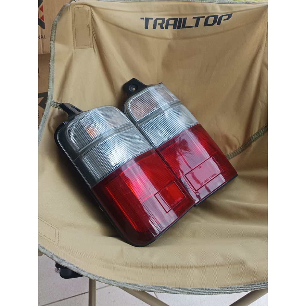 stoplamp ori kijang kapsul