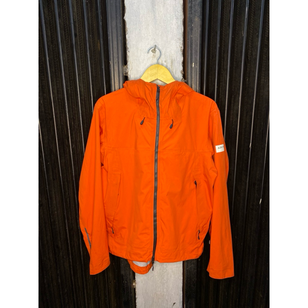 albion zoa rain shell pertex