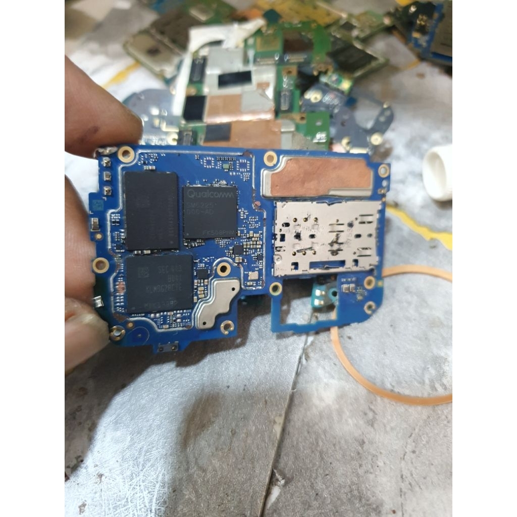 Mesin handphone KLMDG 128GB Bahan Service/kanibal EMMC