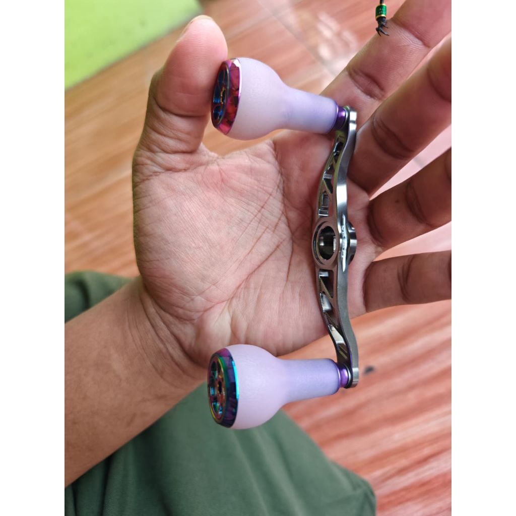 Handle BC gomexus (Second)