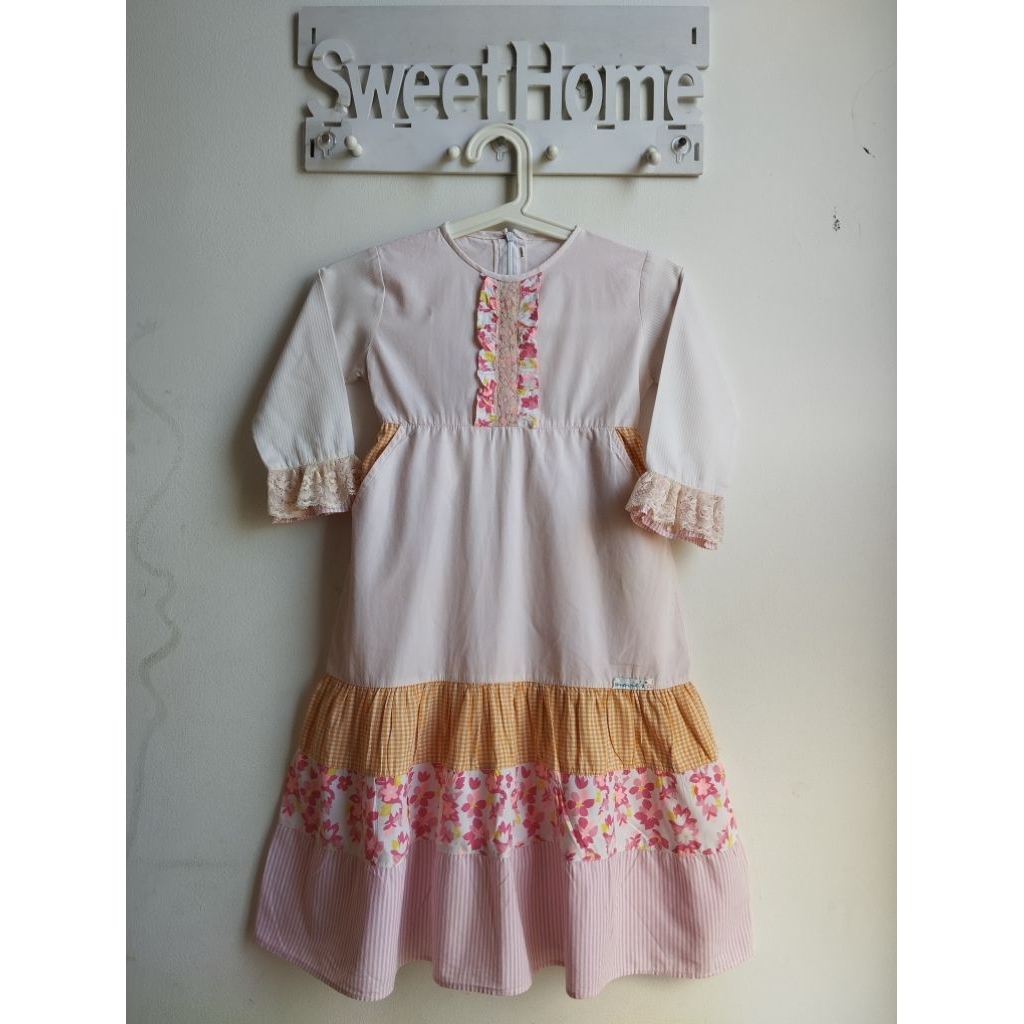gamis anak motif shaby  by butik novie's preloved