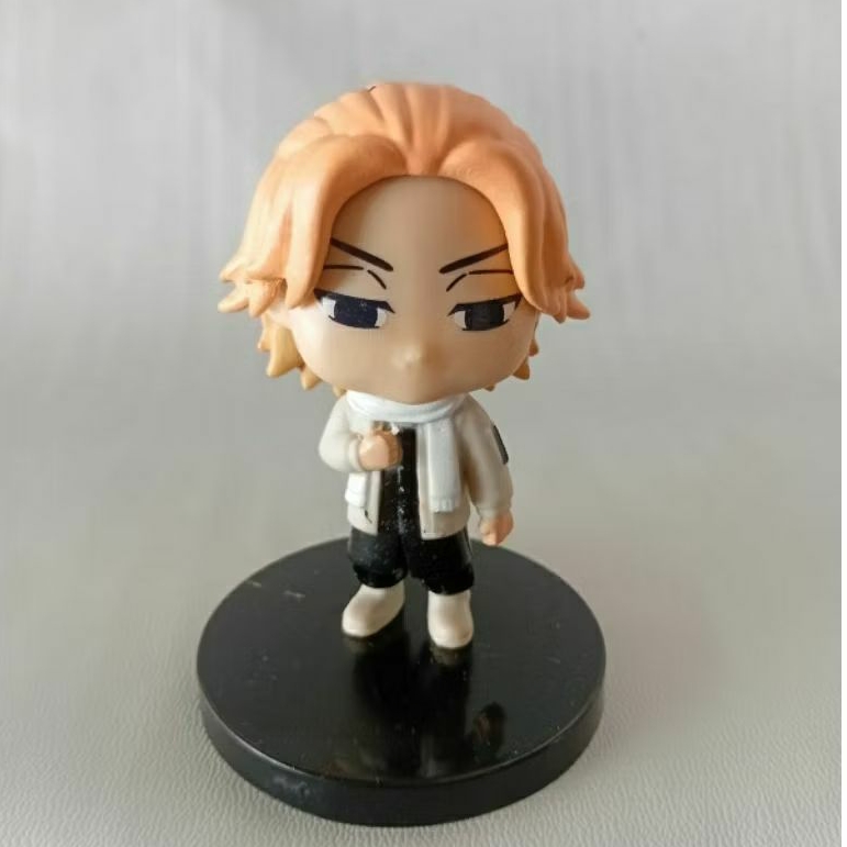 Mainan Action Figure Anime Tokyo Revengers