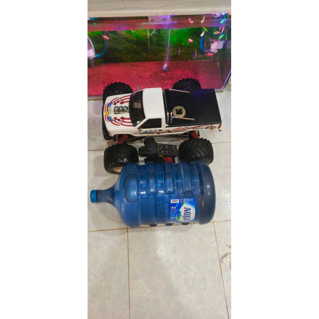 rc engine nitro kyosho USA 1 rtr