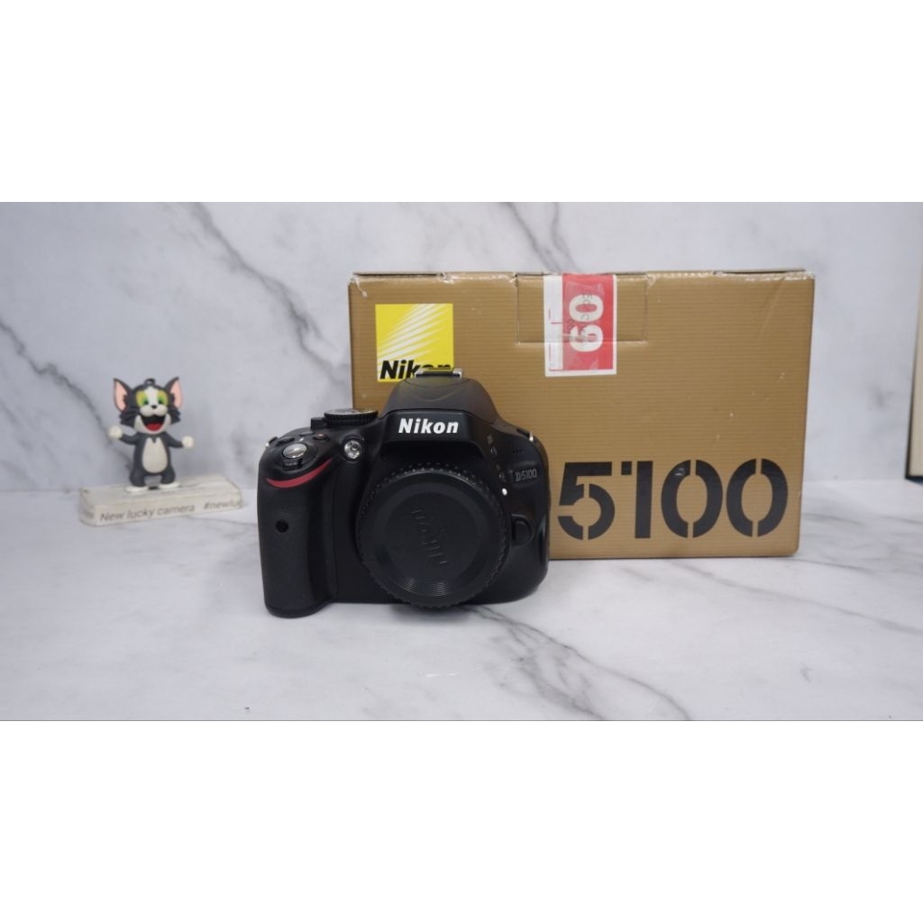 Nikon D5100 Body Only Kondisi Mulus Seperti baru