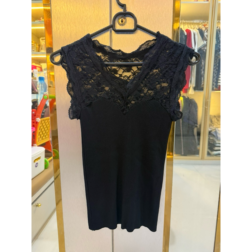 Lacey Top