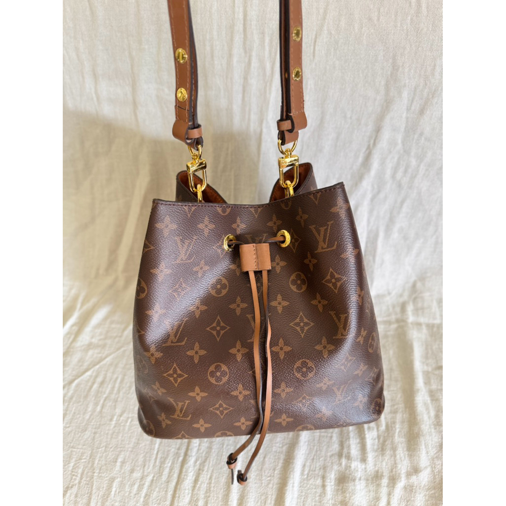 TAS ELV NEO NOE MM PRELOVED BAG BRANDED