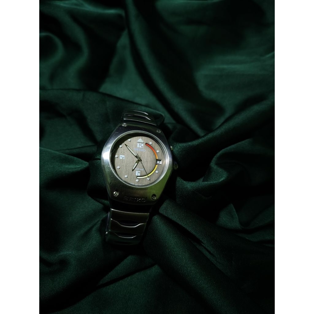 Seiko Kinetic Vintage Quartz (Bahan/Hidup) || Jam Tangan Vintage