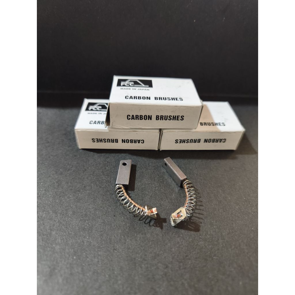 Carbon Brush Alternator/ Kul Cas /Alternator Brush untuk Dinamo Cas PS135,  Ragasa, Canter PS 135 JM