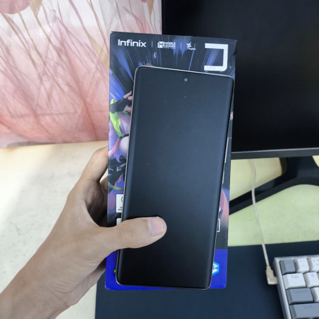 Infinix Note 40 Pro 5G 8/256 GB GB Garansi Resmi Indonesia Second Bekas Original