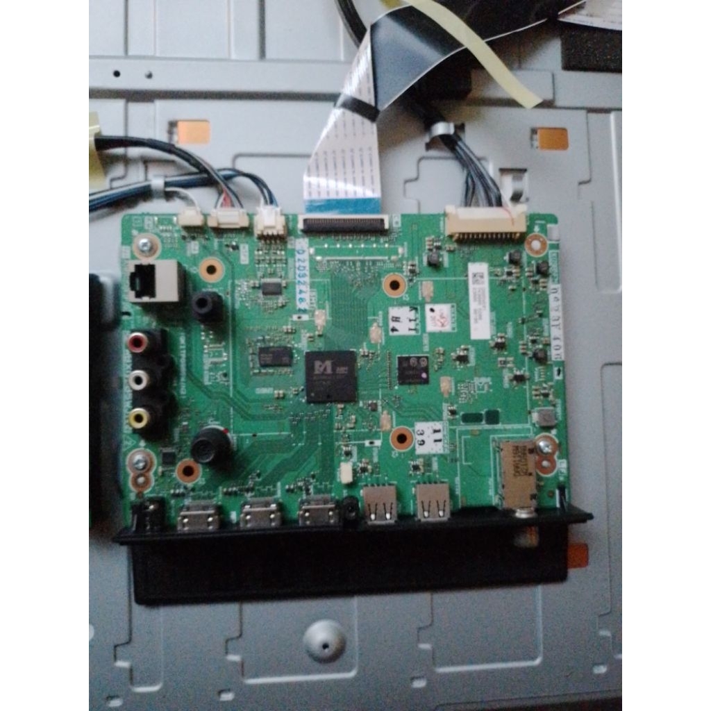 mainboard motherboard mesin tv led sharp 32 inch 2T-BG1i