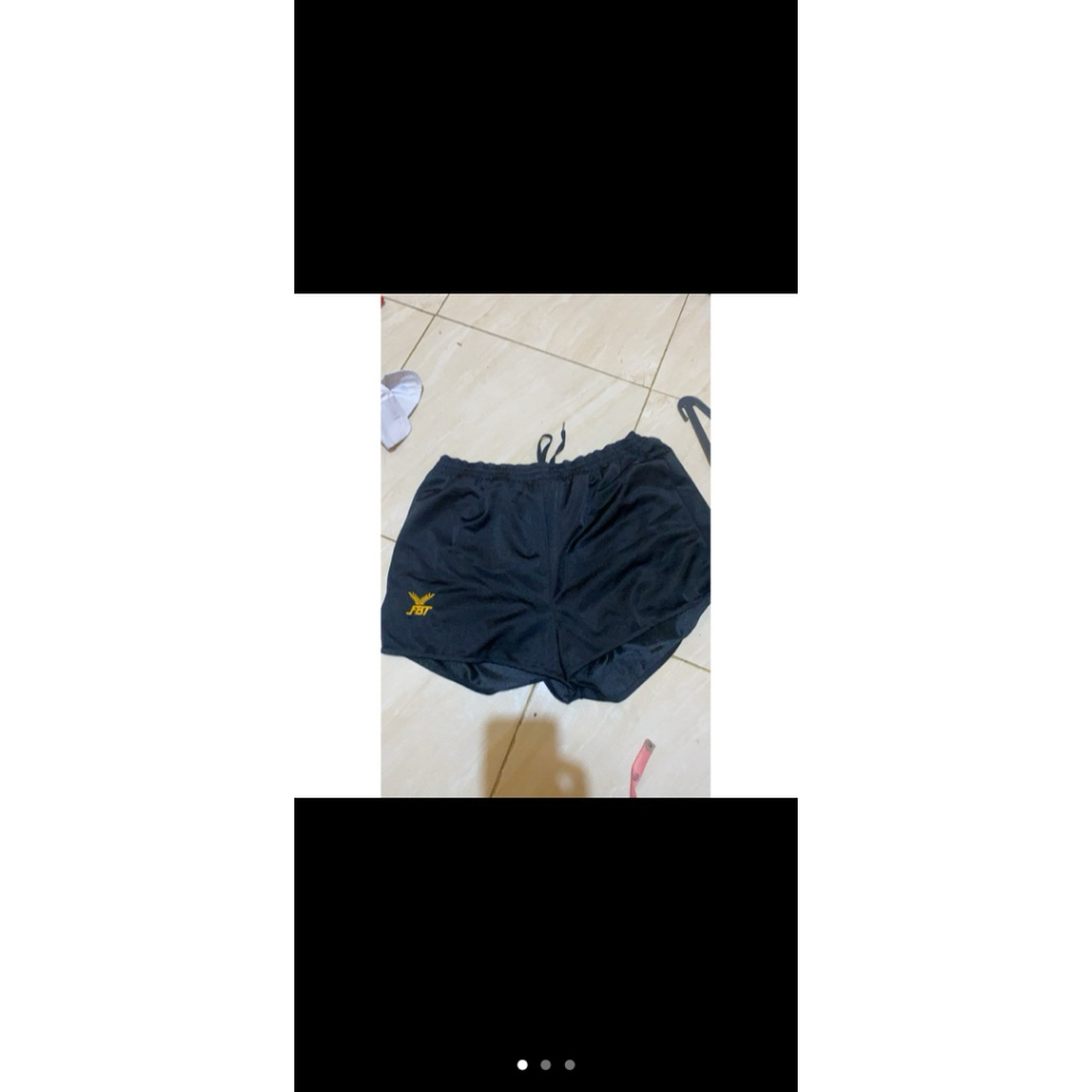 preloved celana pendek olahraga fbt