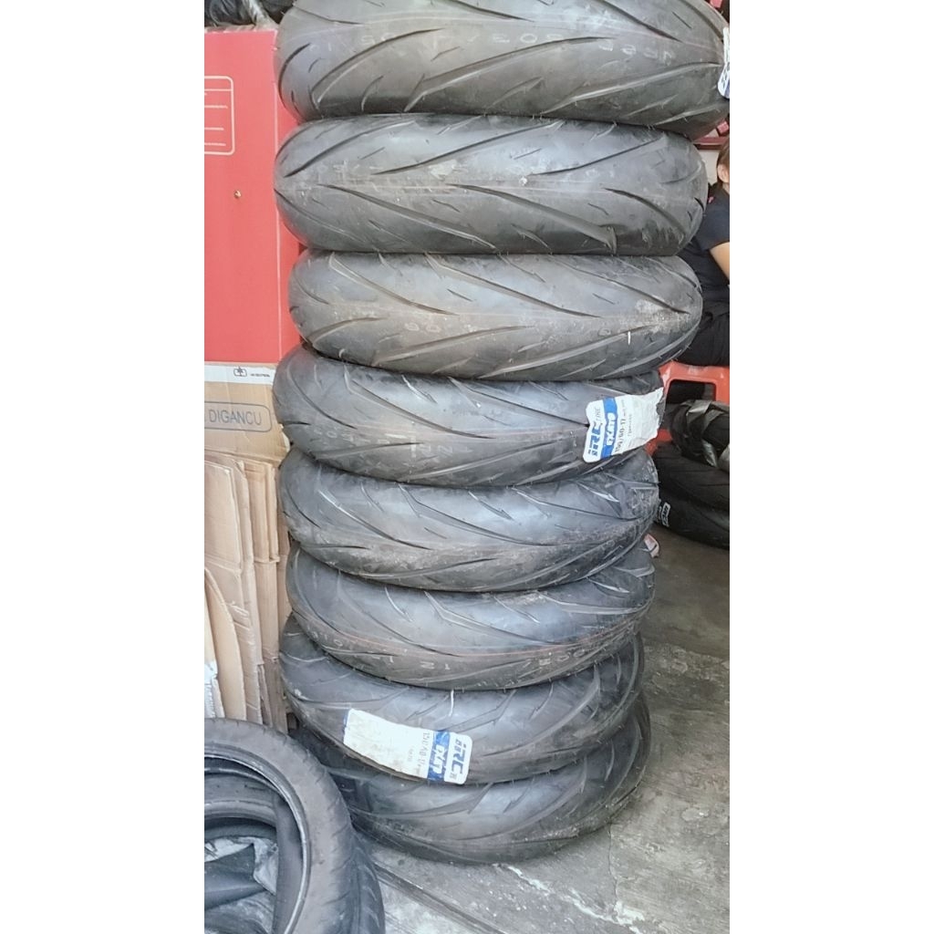 promo ban motor cuci gudang. IRC exato 150/60-17