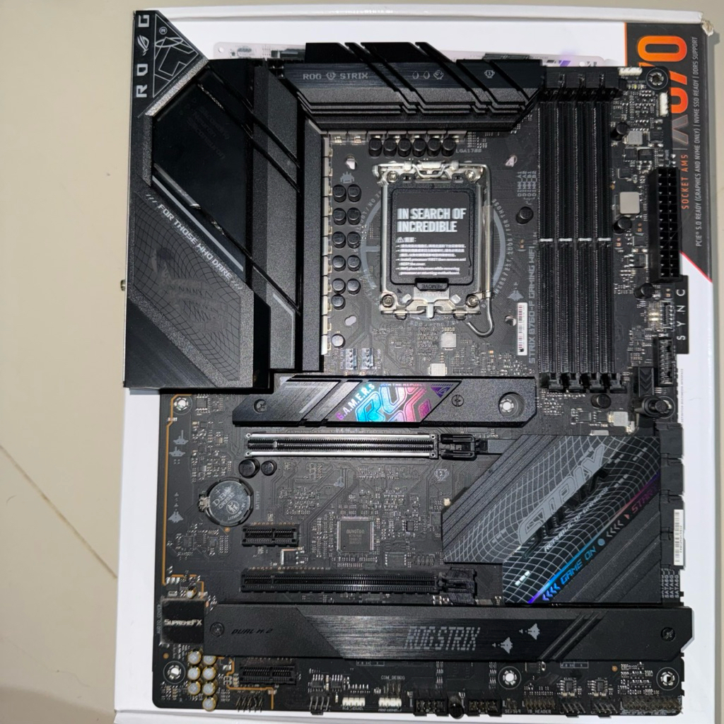 Motherboard Asus ROG STRIX B760-F GAMING WIFI Intel Chipset B760 Socket LGA1700 - Asus B760 F Gaming
