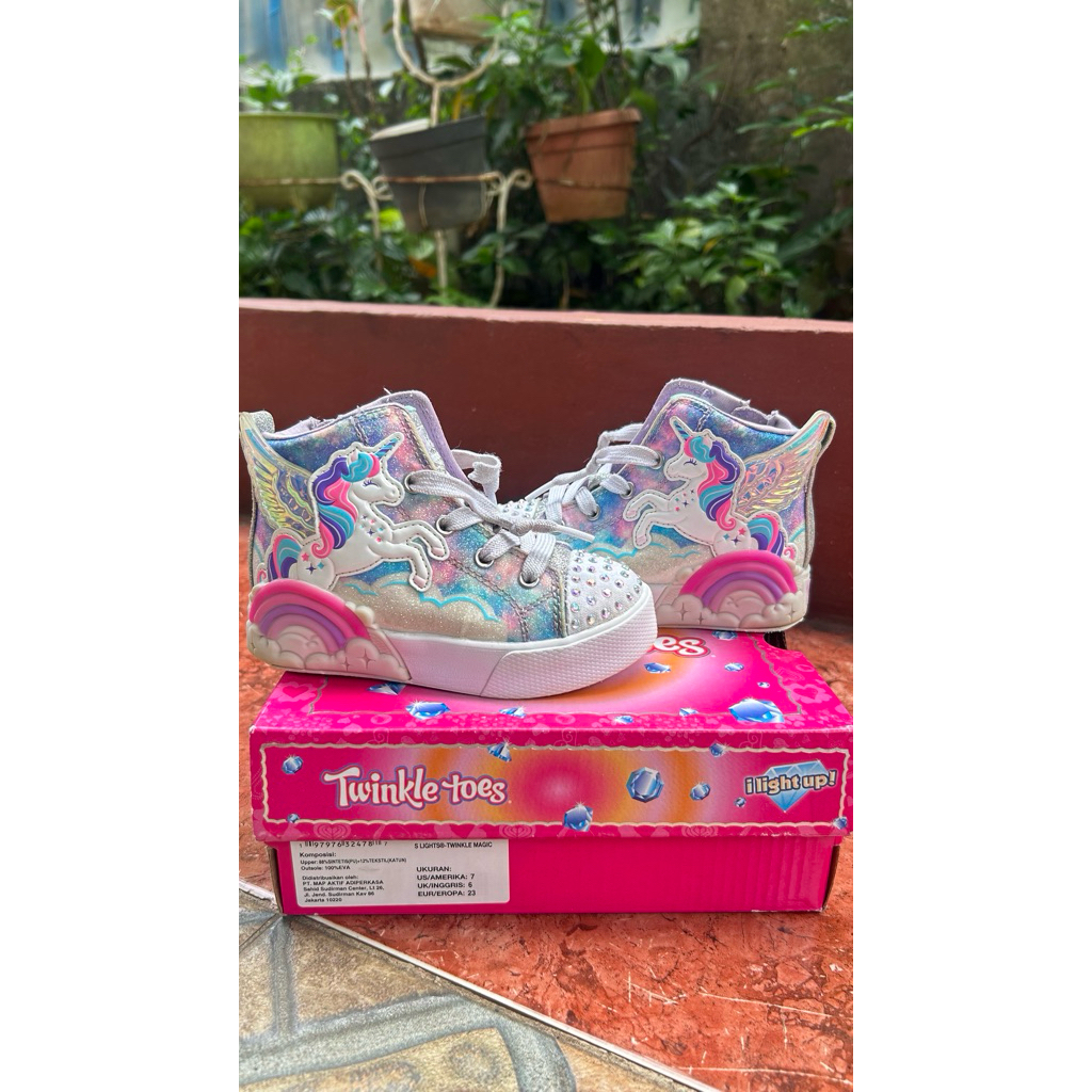 Skechers twinkle toes unicorn 13cm