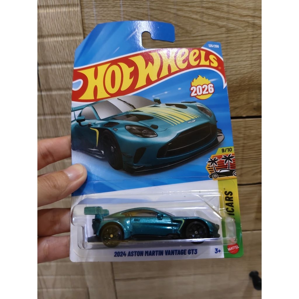 Hot Wheels 2024 ASTON MARTIN VANTAGE GT3 HotWheels Real Car HW Aston Martin