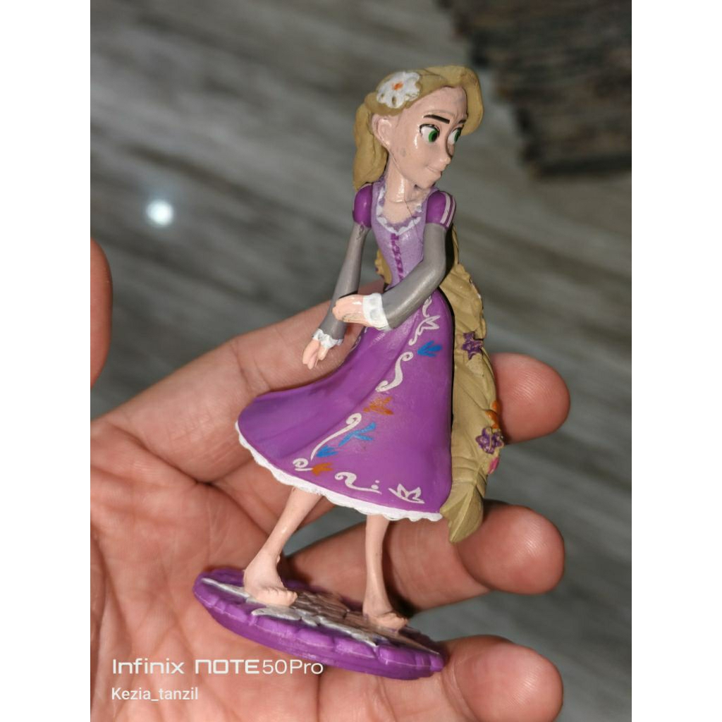 ACTION FIGURE FIGUR RAPUNZEL PRINCESS PUTRI PUTERI PRINCES KASTIL ISTANA CASTLE KARET PADAT
