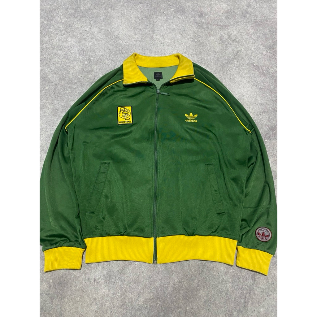 Tracktop adidas basketball