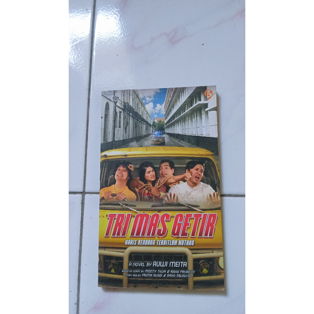 Novel Tri Mas Getir - Ruwi Meita