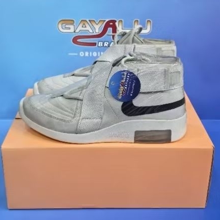 SEPATU NIKE X FEAR OF GOD RAID LIGHT DONE RARE ITEM