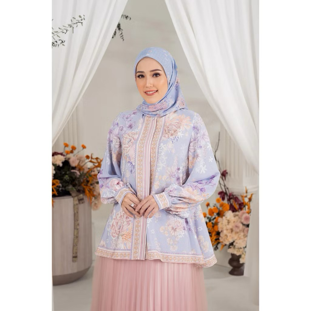Sagara Shirt Wearing Klamby size L New With Box
