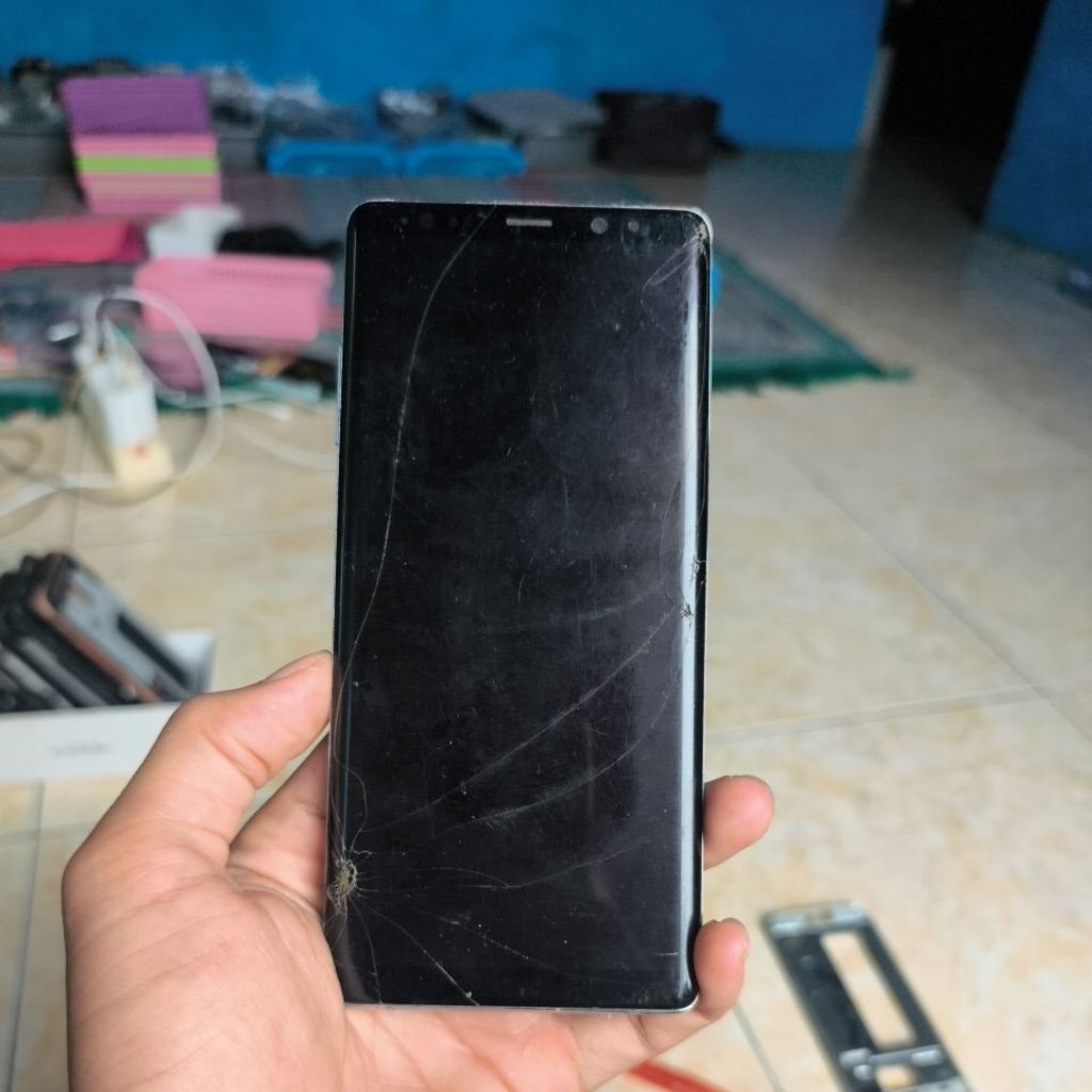 FRAME MIDLE TATAKAN LCD TULANG TENGAH SAMSUNG GALAXY NOTE 9 DI KIRIM BERIKUT BEKAS LCD NYA ORIGINAL 