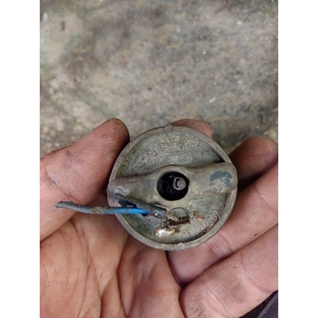 Soket piringan lampu belakang Gl max pro ORI copotan