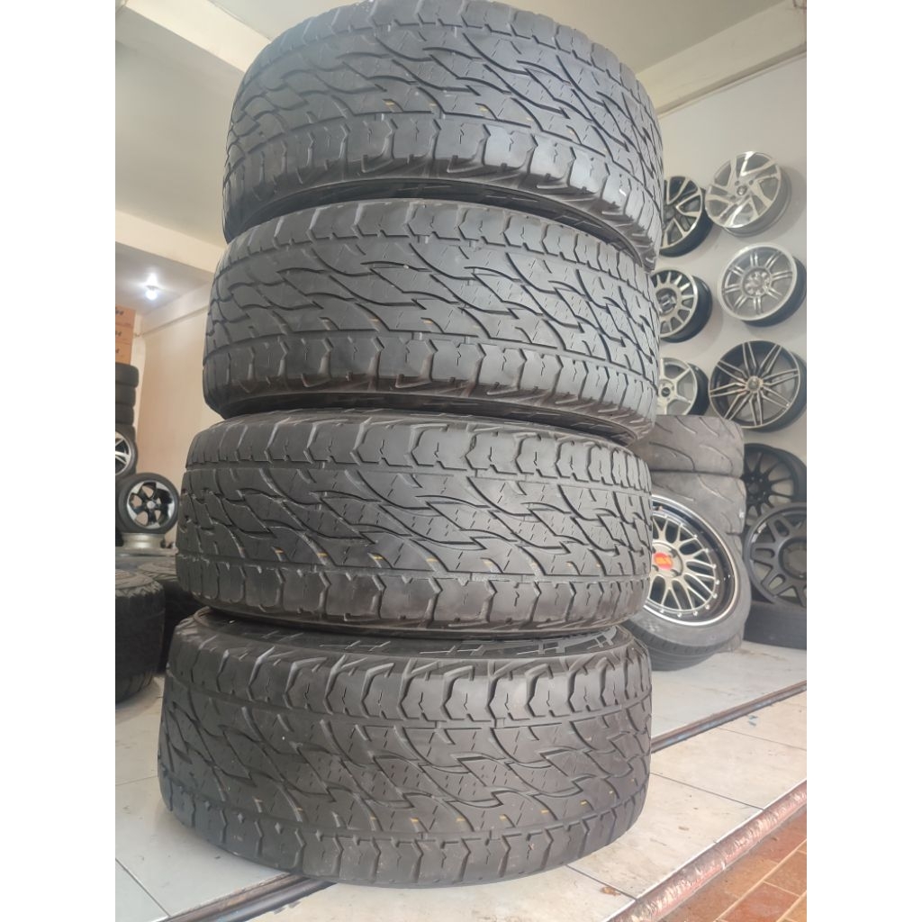 265/60 R18 Bridgestone dueler AT